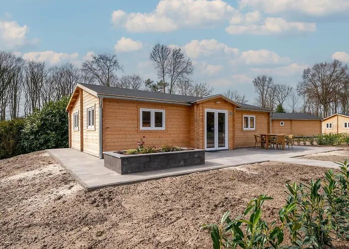 Camping Recreatiepark Maas En Bos *